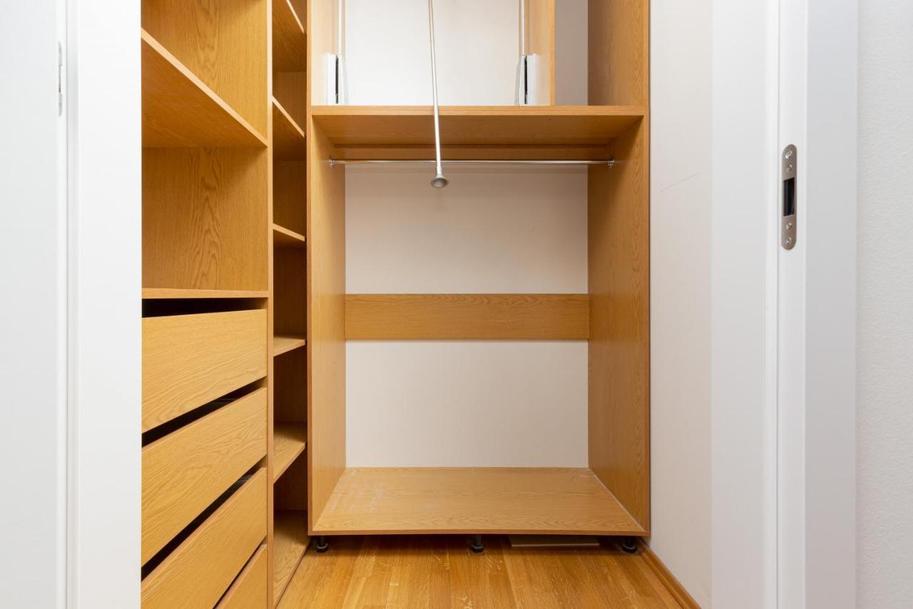 Park Arkadia Apartment With Parking Mokotow By Noclegi Renters วอร์ซอ ภายนอก รูปภาพ